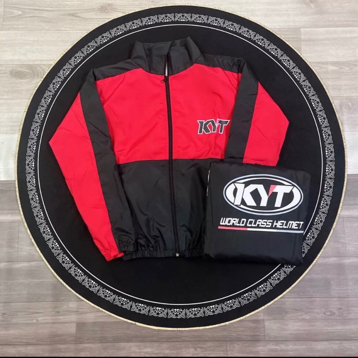 645868975c4ce4b71aad75e8