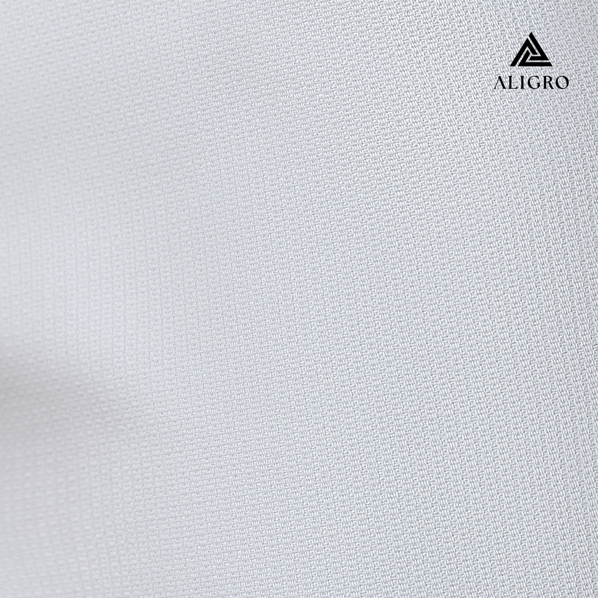 6483f8a4baa10ec0161df24c