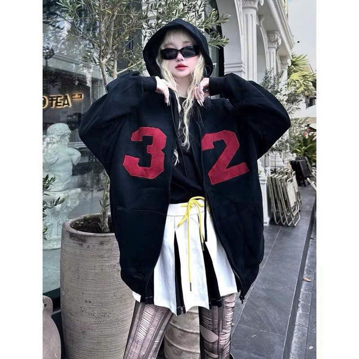 6901cbe247a04f052ed714b4