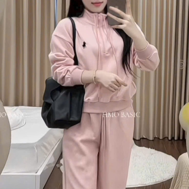 6905a14d47a04f052ed71749