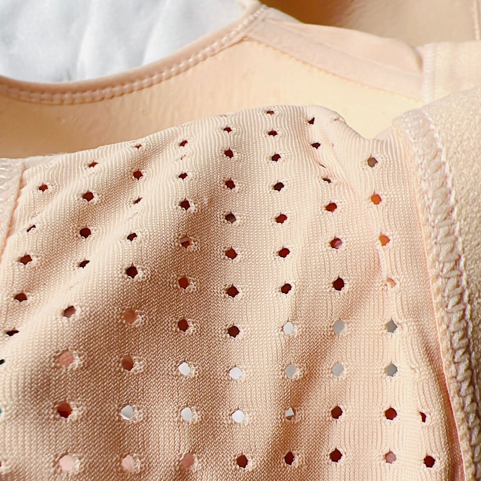 64d099472206b8ebe95d407d