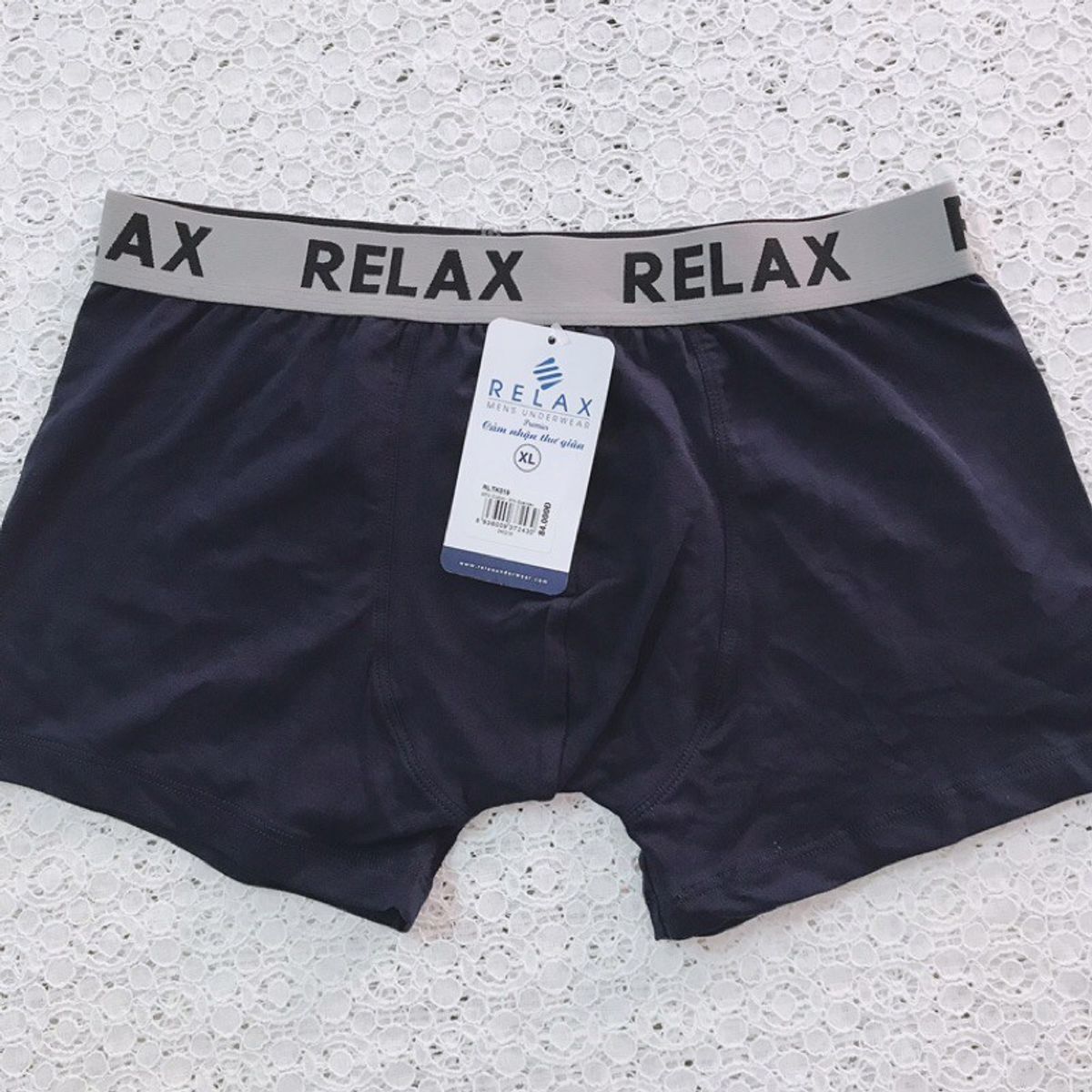 606add8a48327f833fd1ea36