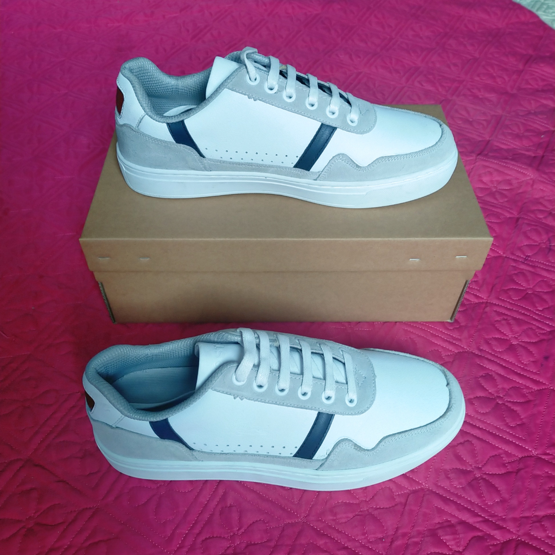 62691ff87d62a169ef96e571