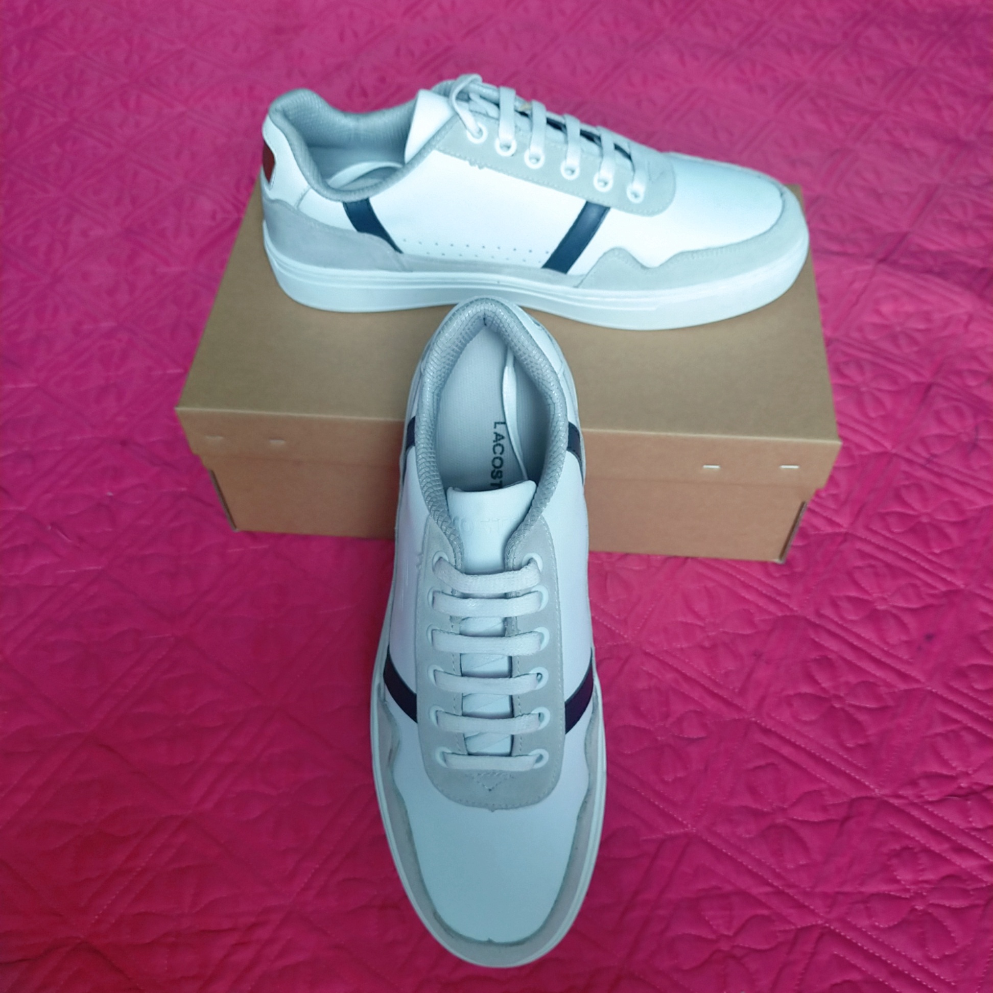 62691ff87d62a169ef96e571