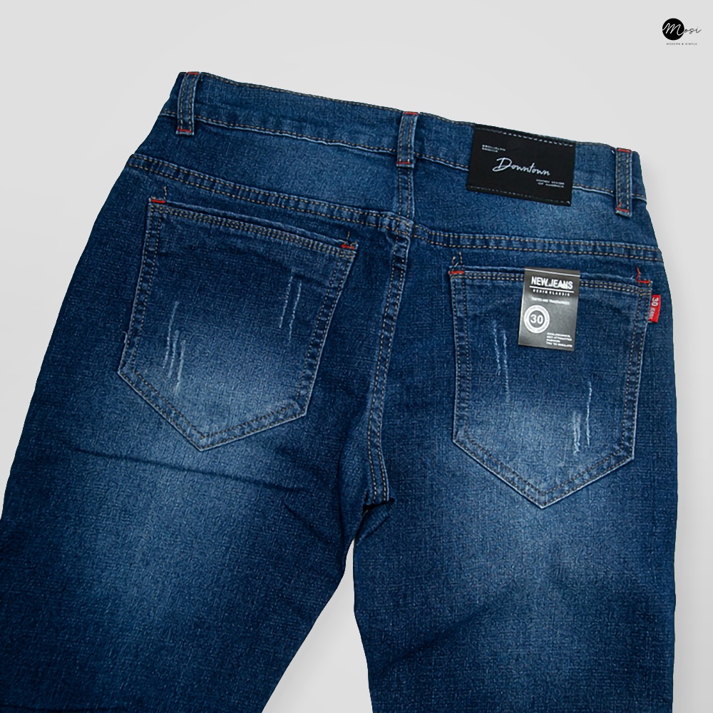 628b3bfc7d62a169ef975c54