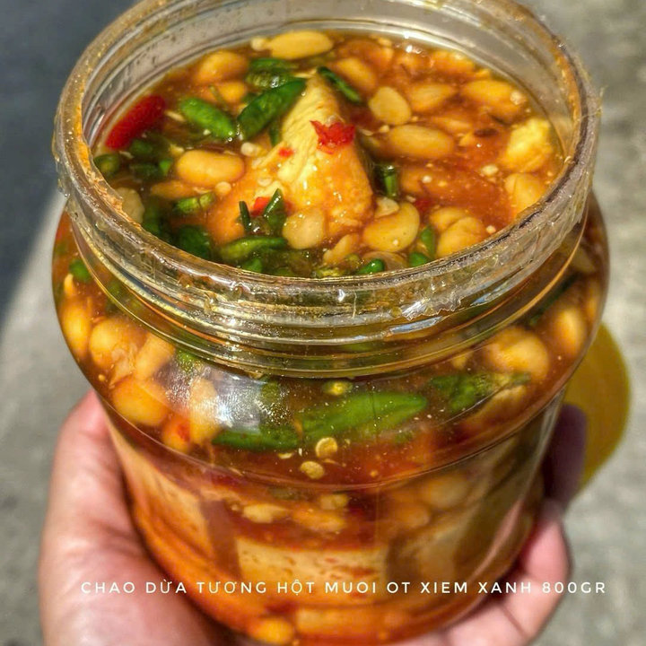 6930360d47a04f052ed72df9