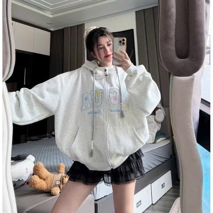 69102ecb47a04f052ed71cac