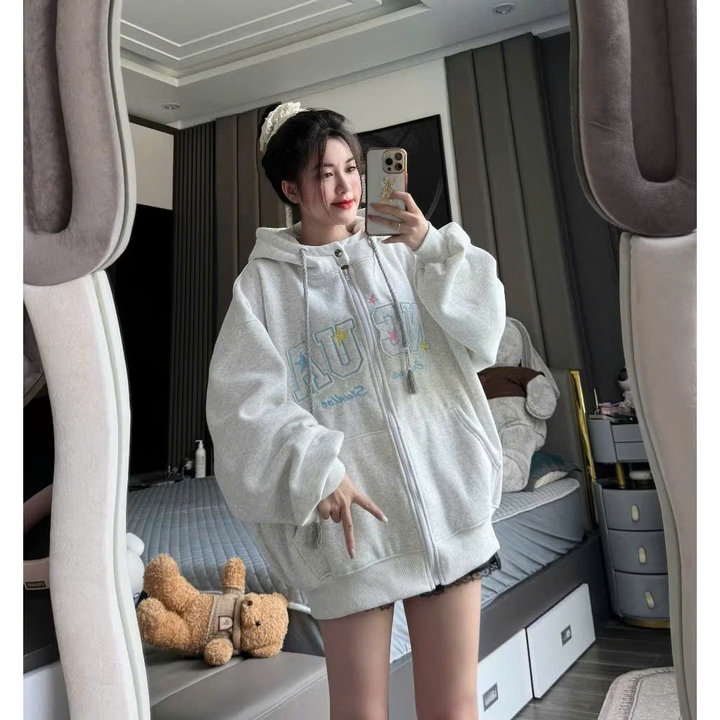 69102ecb47a04f052ed71cac