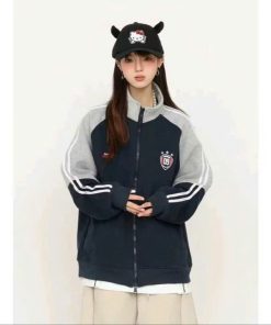 Áo Khoác Nỉ Cổ Trụ Không Nón Có Túi Trong Tay 2 Sọc Logo In Nổi 09 - Htm Fashion