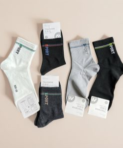 Set 5 Đôi Tất Vớ Nam Cổ Cao Mã 19 Dành Cho Nam