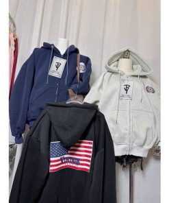 Áo Khoác Thêu Logo Huy Hiệu Chất Nỉ Xuất Khẩu - Dày Dặn Mịn, Nón 2 Lớp Aknp075