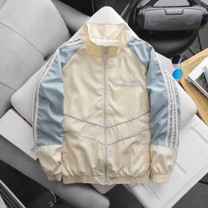 696b197f17c695f9c4495fa1