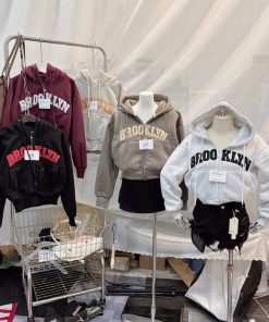Aó Khoác Hoodie Zip Croptop Có Túi Trong Brooklyn Unisex – Áo Khoác Nỉ Bông Dày Cá Tính - Htm Fashion