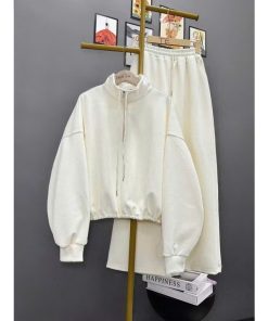 Bộ Quần Ống Rộng Chất 2Da Dầy Loại 1Dài Và Áo Khoác Nỉ Tầu Khóa Ngựa Thời Trang, Hợp Xu Hướng Hiện Đại