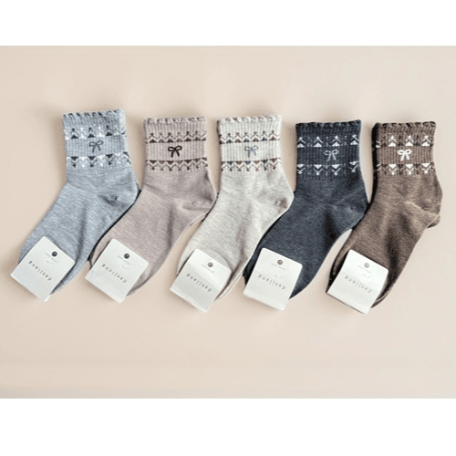 6939053447a04f052ed733f8