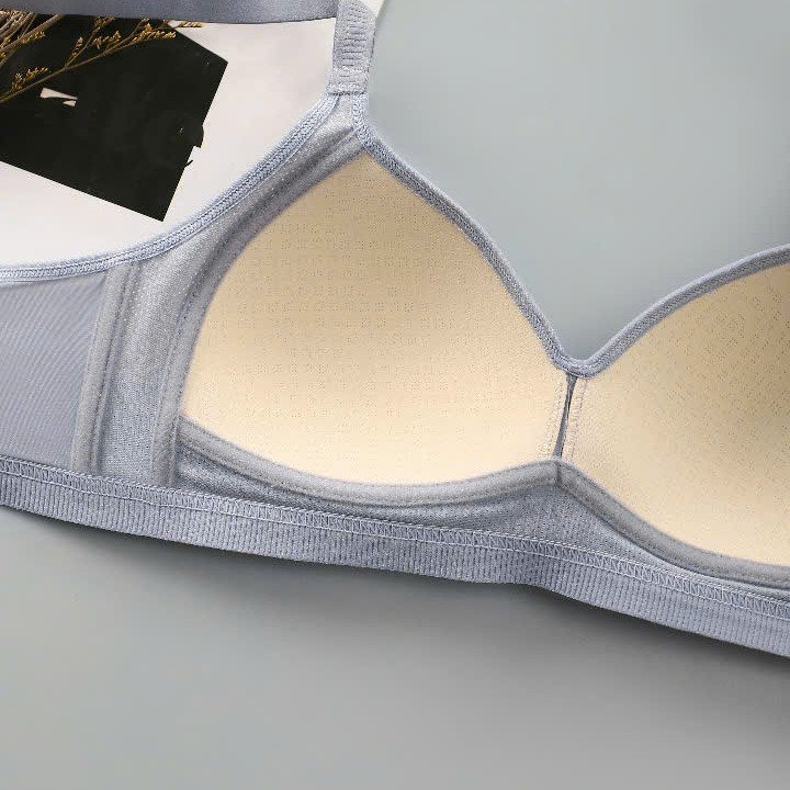 6989677417c695f9c4496fc7