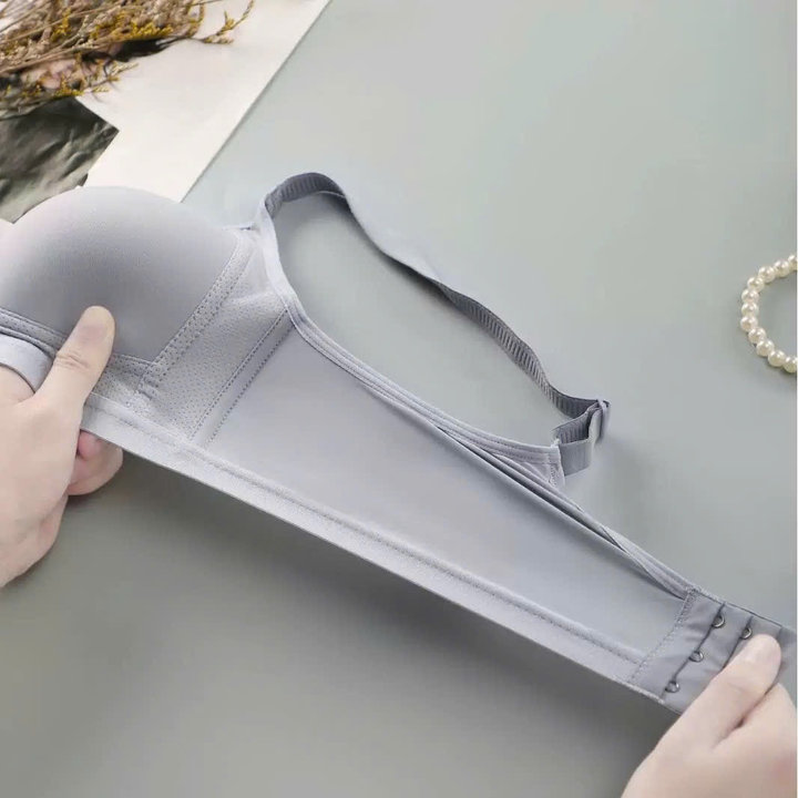 6989677417c695f9c4496fc7