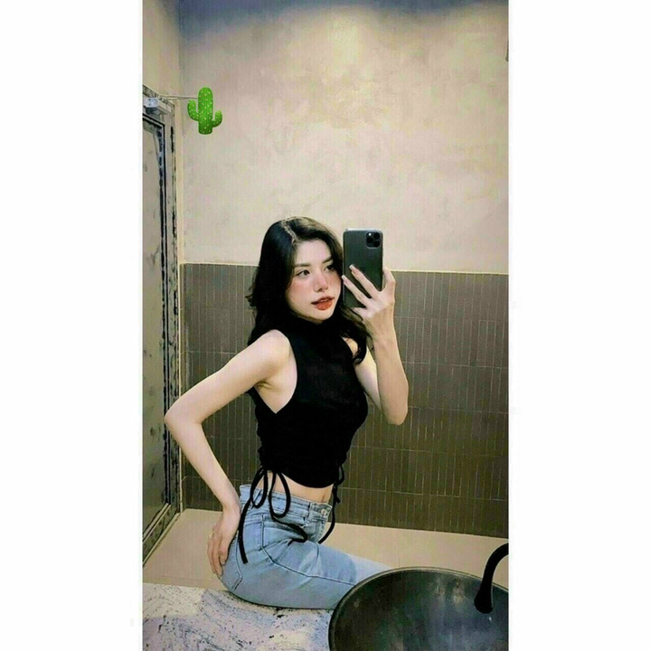 64c749bc78930b63f2744e01