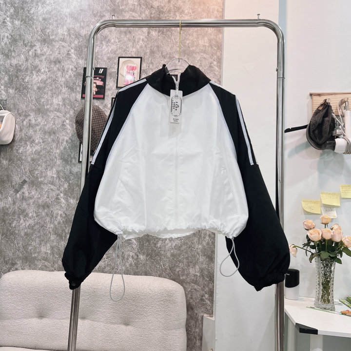 6891b8e447a04f052ed6bd2b