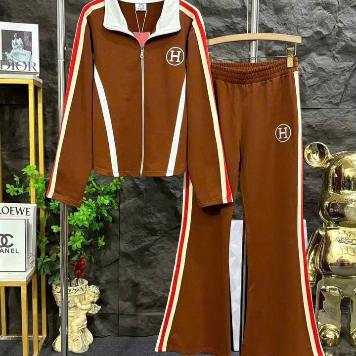 6905a53347a04f052ed71756