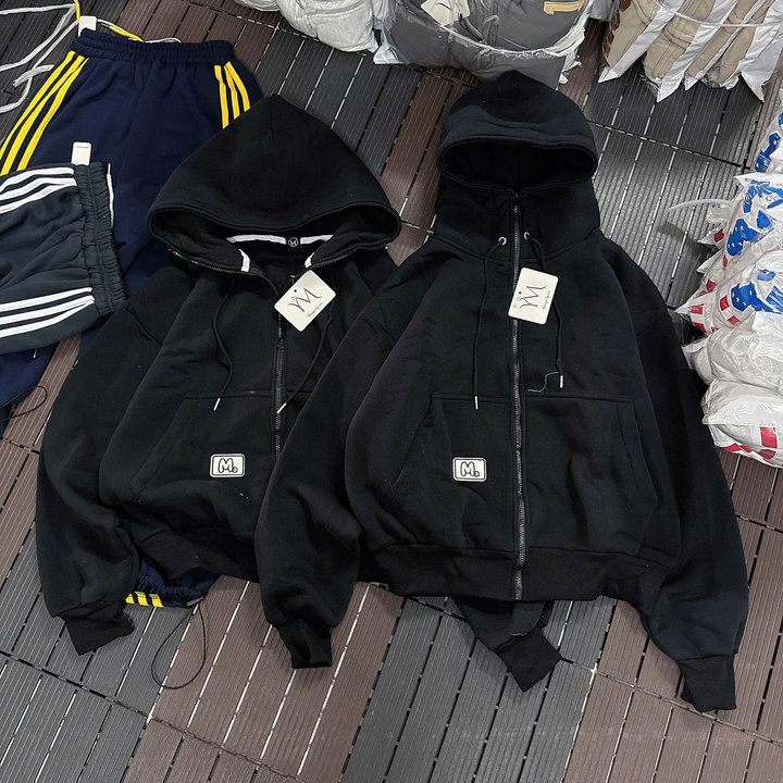 6944fadb47a04f052ed73b13