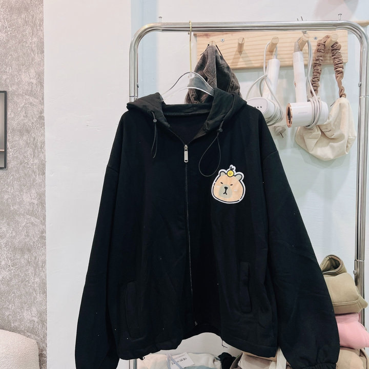 6946476447a04f052ed73b9e