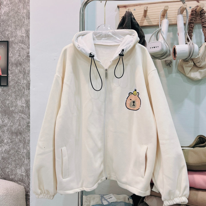 6946476447a04f052ed73b9e