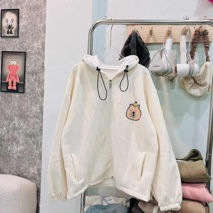 6946476447a04f052ed73b9e