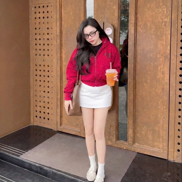 6953de35e9e5df04415e8003